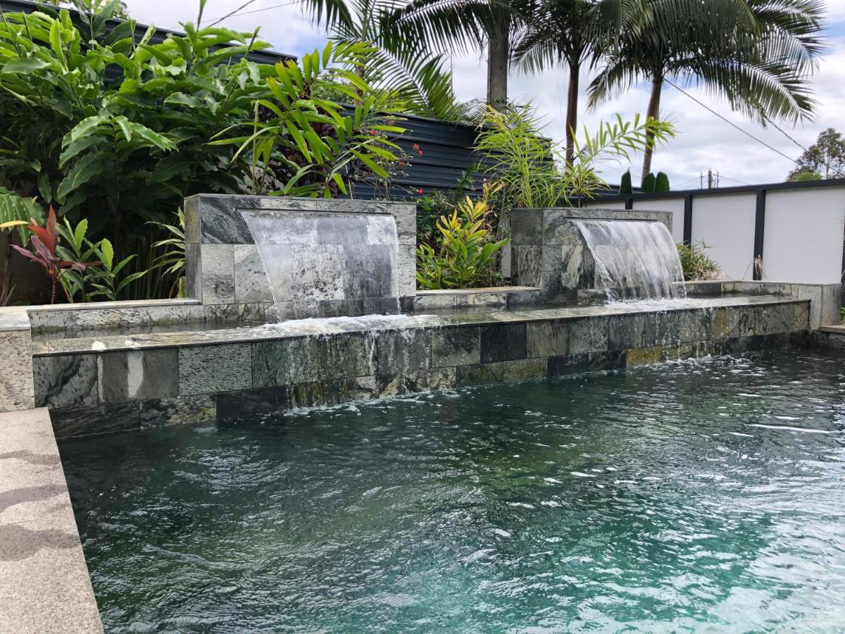 Le Clos D'Isis - Piscine Chauffee Le Tampon Exterior photo