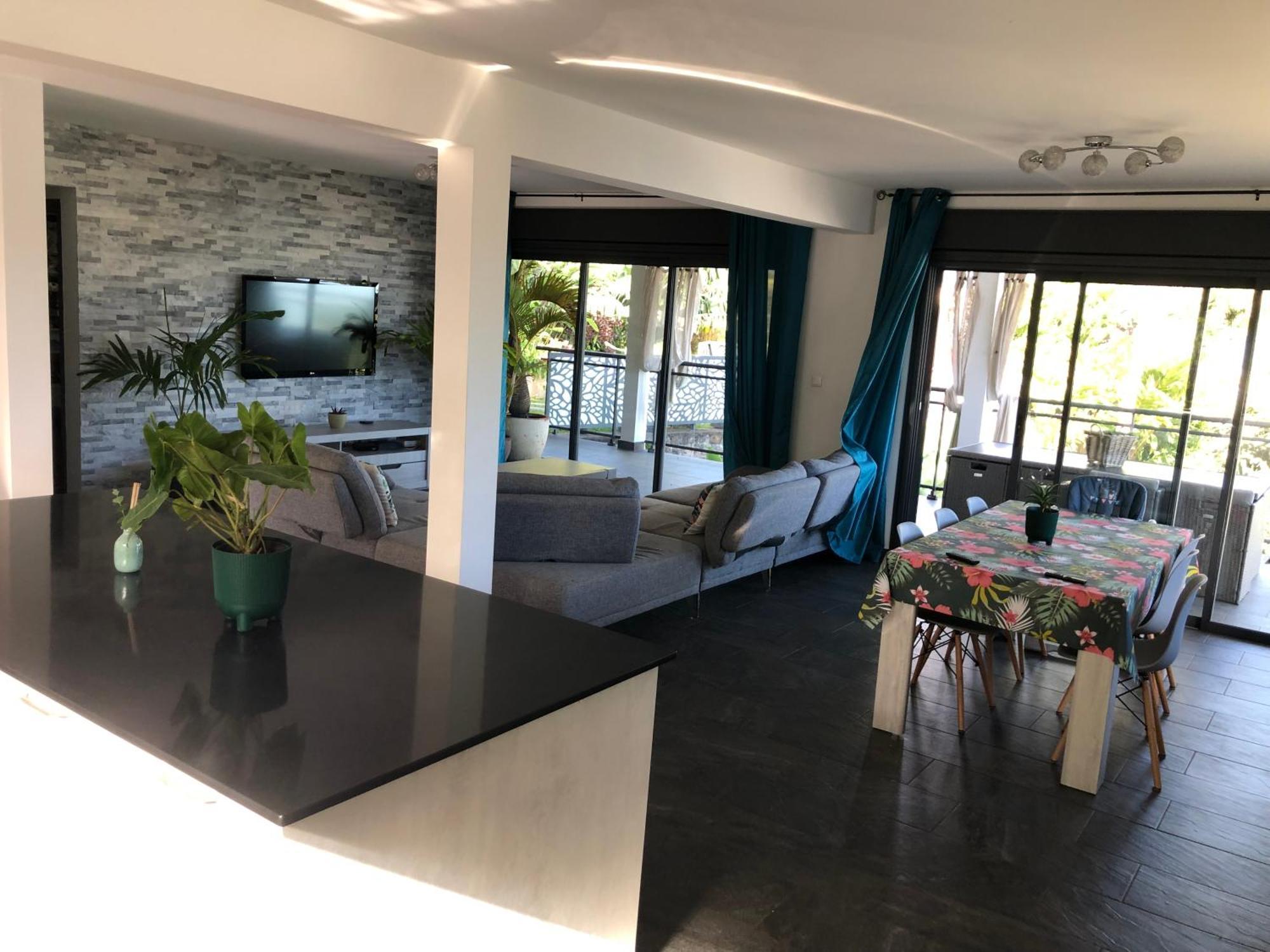 Le Clos D'Isis - Piscine Chauffee Le Tampon Room photo